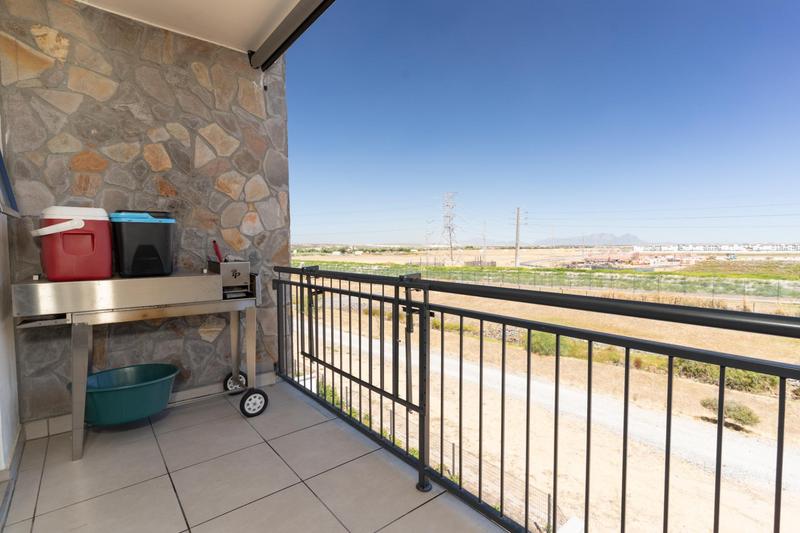 2 Bedroom Property for Sale in The Huntsman Western Cape